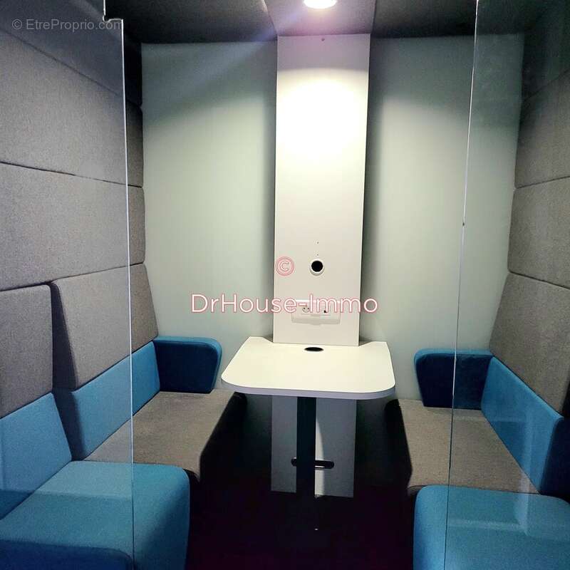 Commerce à CAILLOUX-SUR-FONTAINES