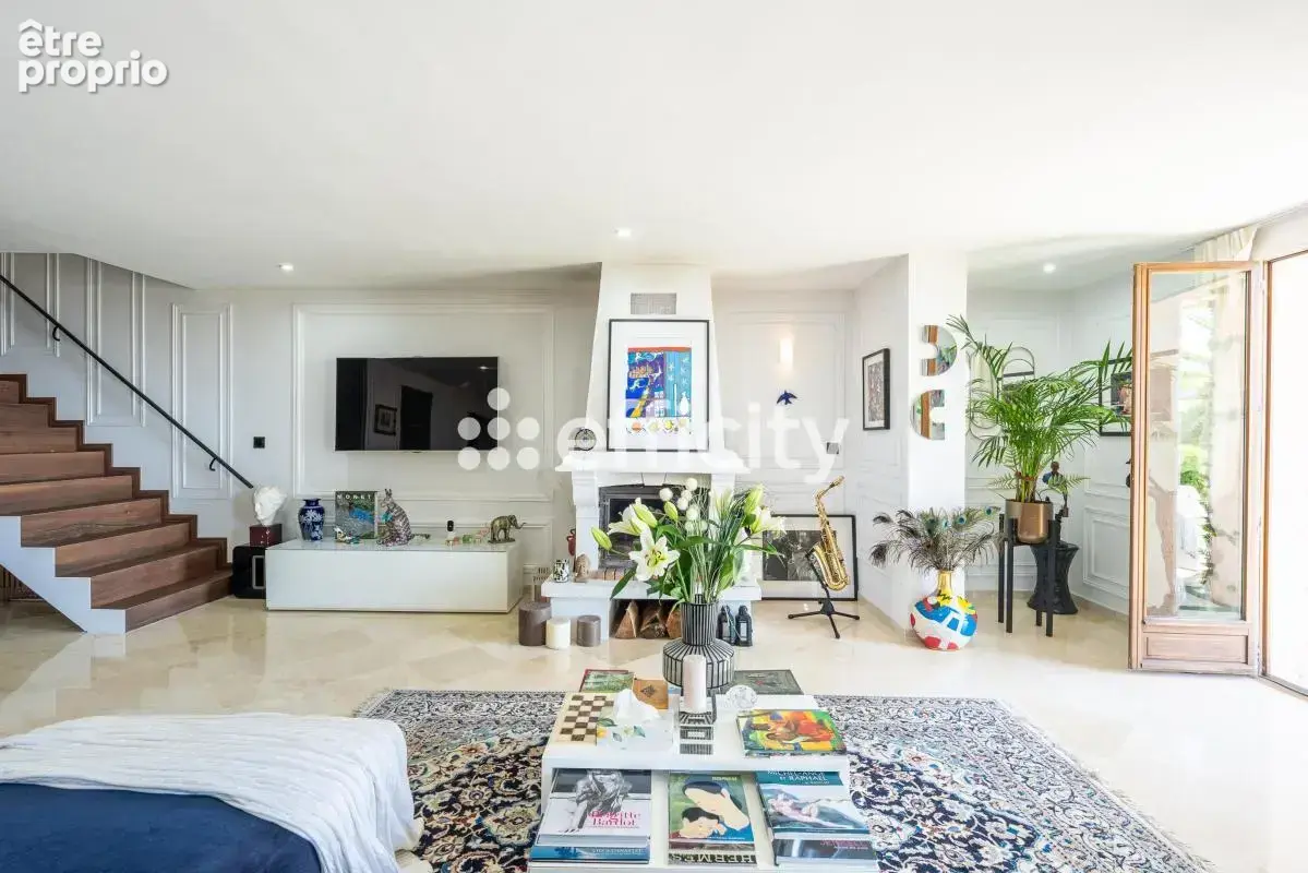 Maison 130 m² à Vallauris  - photo 2