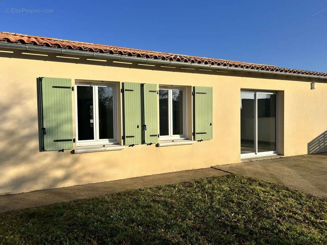 IMG2892 - Maison à COULON