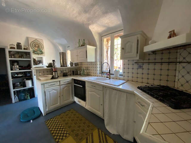 Maison à MOLIERES-SUR-CEZE