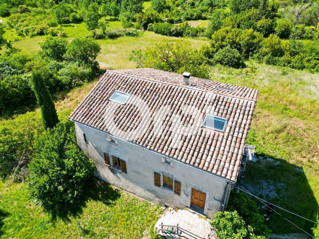 Maison à LAGORCE