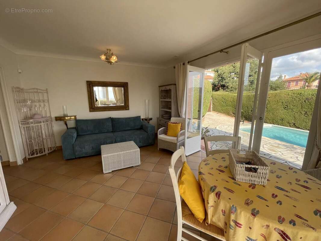 Maison à SAINT-RAPHAEL