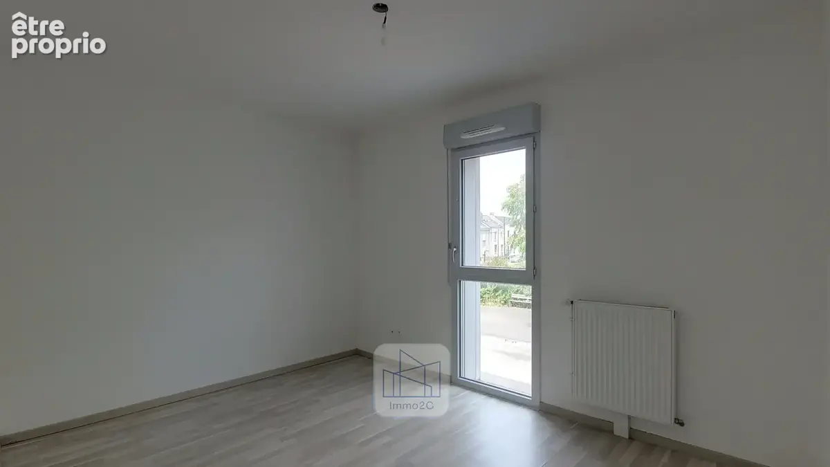 Nantes Doulon - Appartement T2 de 2015 avec stationnement ! - photo 9