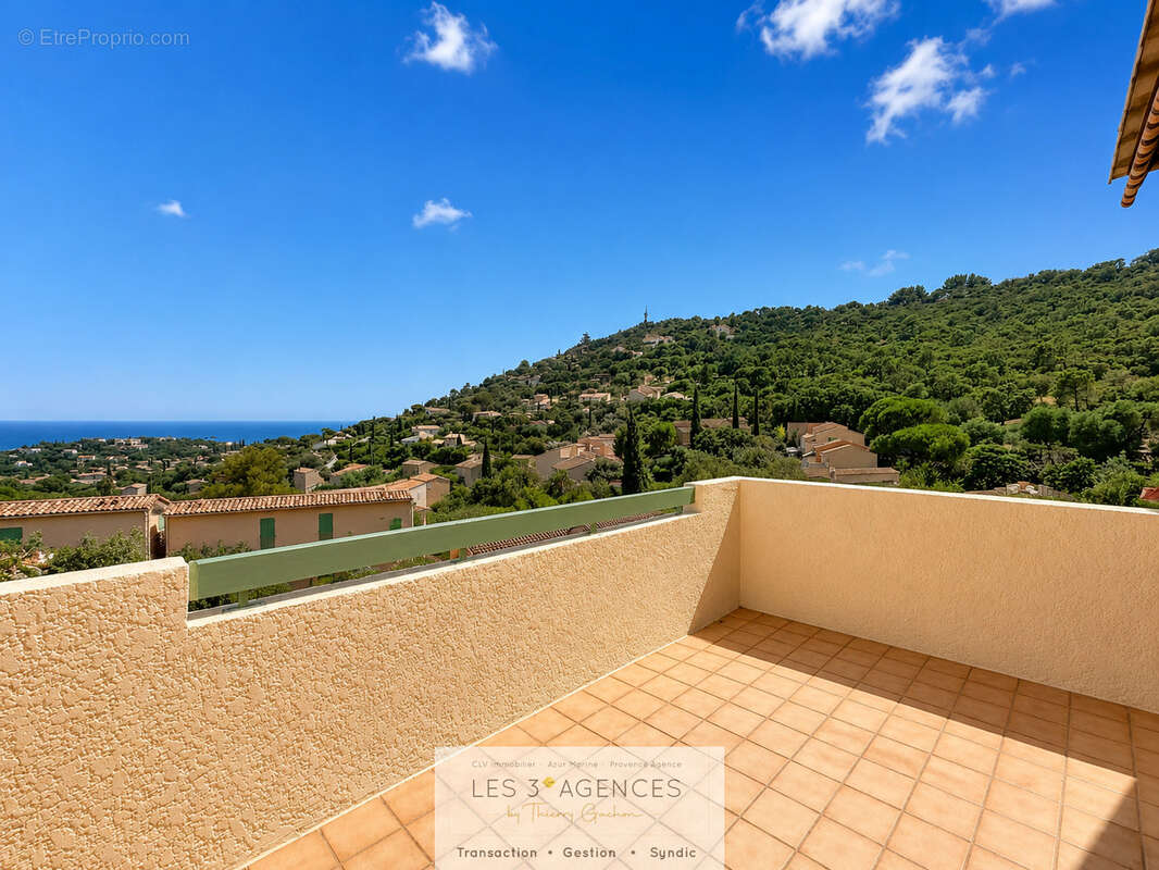 2 pièces 28 m2 - Vue mer - Hauteurs de Cavalaire - photo 7