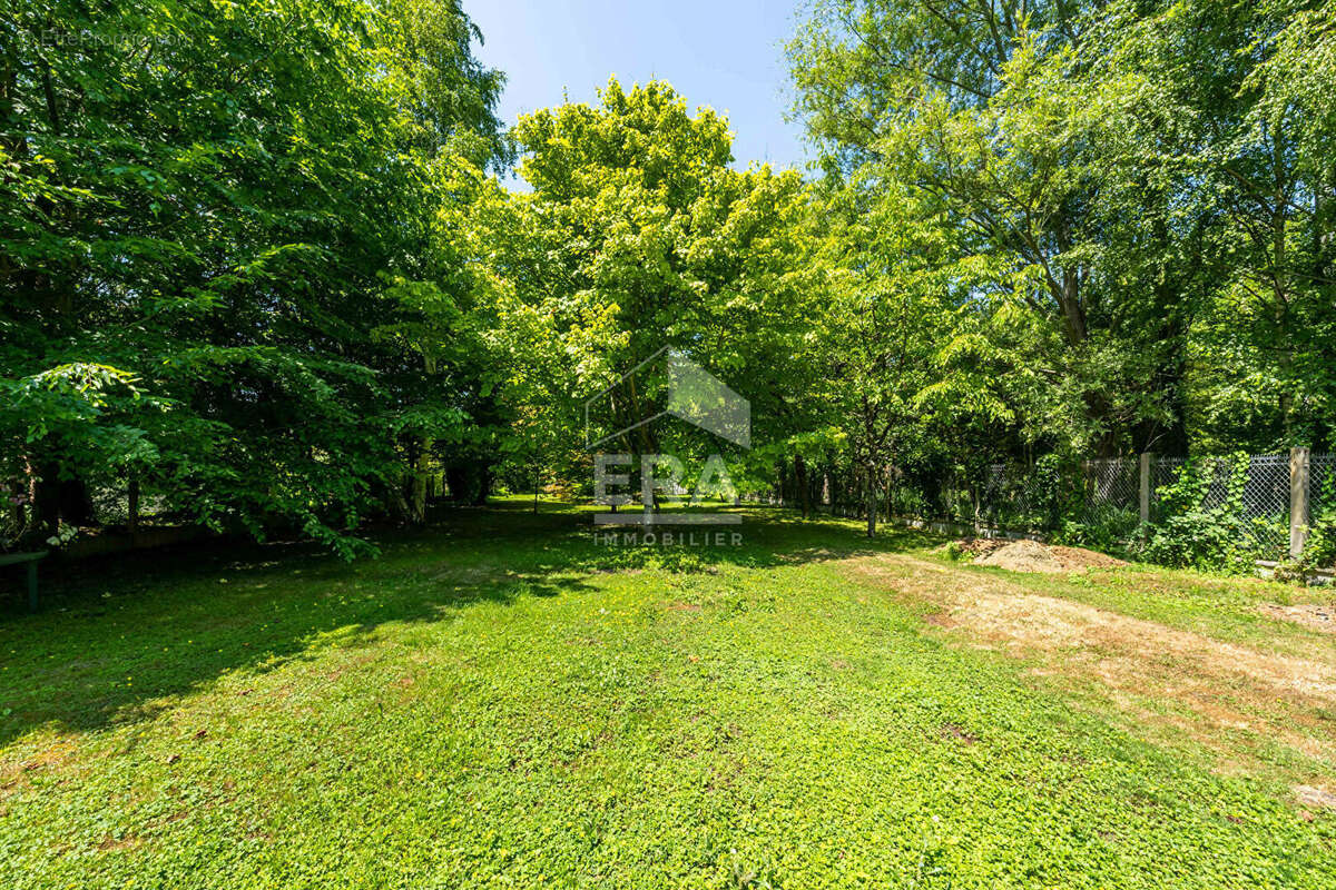 Maison à BALLANCOURT-SUR-ESSONNE