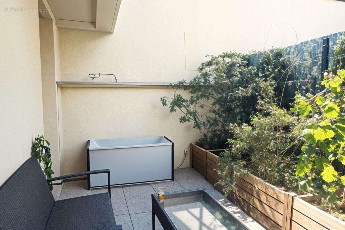 Appartement à IVRY-SUR-SEINE