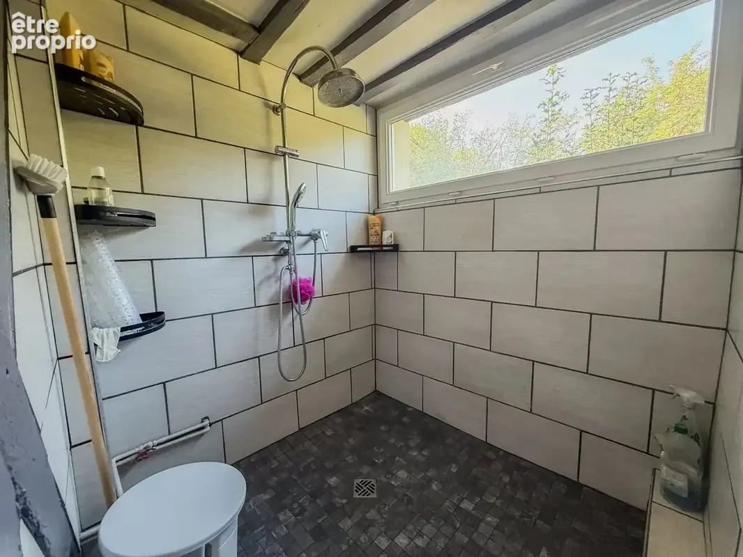 4700 - maison avec piscine et son parc de 4180 m² - photo 15