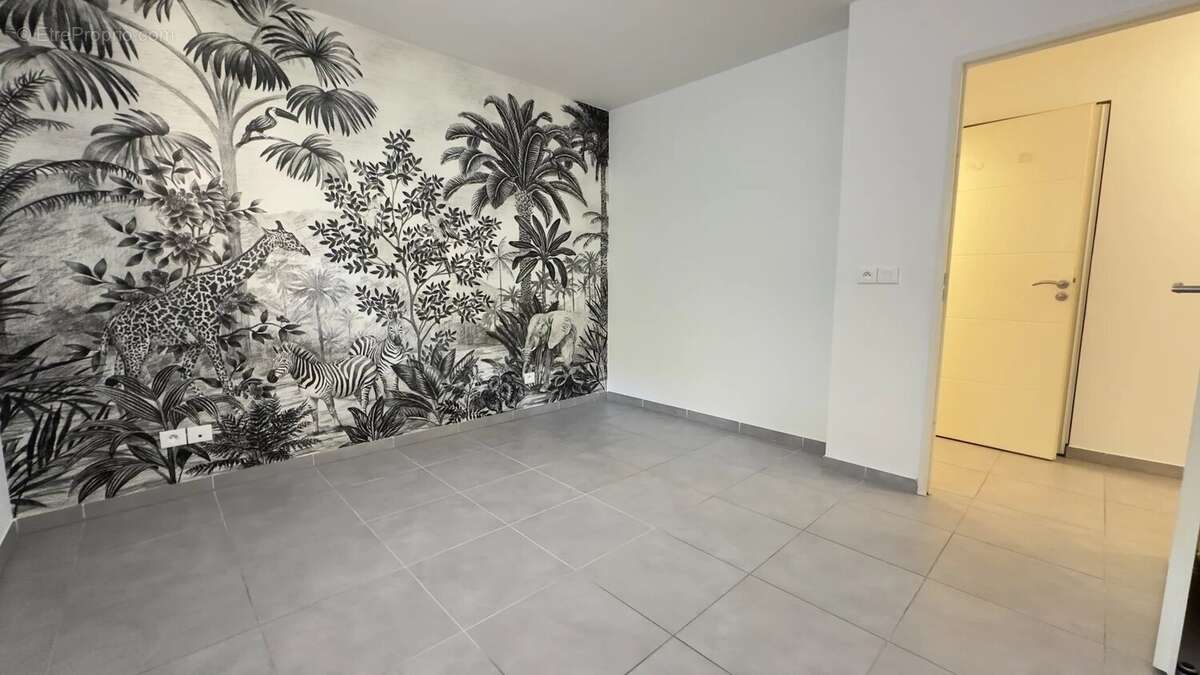 Appartement à MARSEILLE-13E