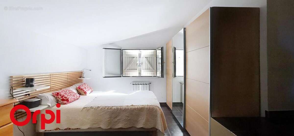 Maison à LA CADIERE-D&#039;AZUR