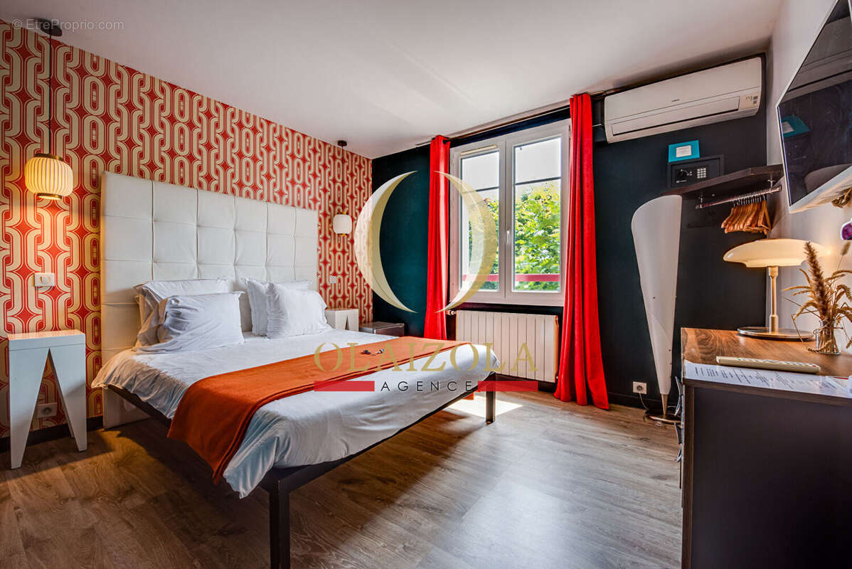 BIARRITZ : Vente des murs et du fonds de commerce d'un hôtel 3 étoiles avec licence IV - photo 11