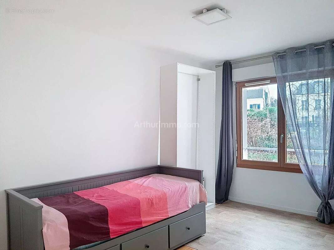 Appartement à FONTENAY-SOUS-BOIS