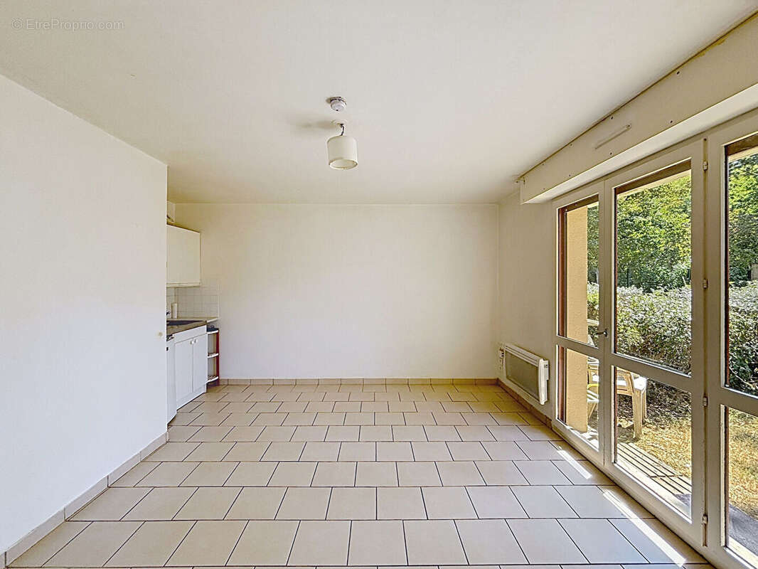 Studio - à vendre - Cleunay - jardin - parking - photo 2