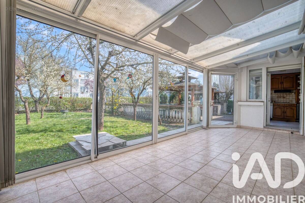 Photo 1 - Maison à MAIZIERES-LES-METZ