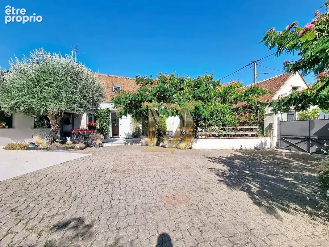 Maison 6 pièces 144 m² à vendre à Civray-De-Touraine (37150) - photo 5