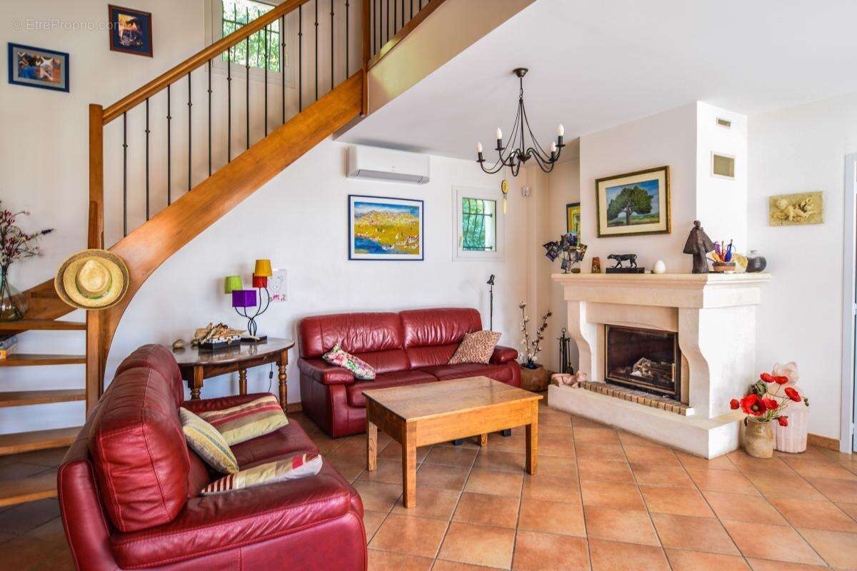 Maison à ROCHEFORT-DU-GARD