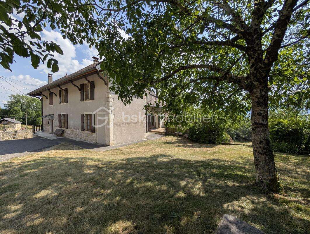Arviere en valromey --- maison --- terrasse --- jardin --- calme --- combles amenageables - photo 19