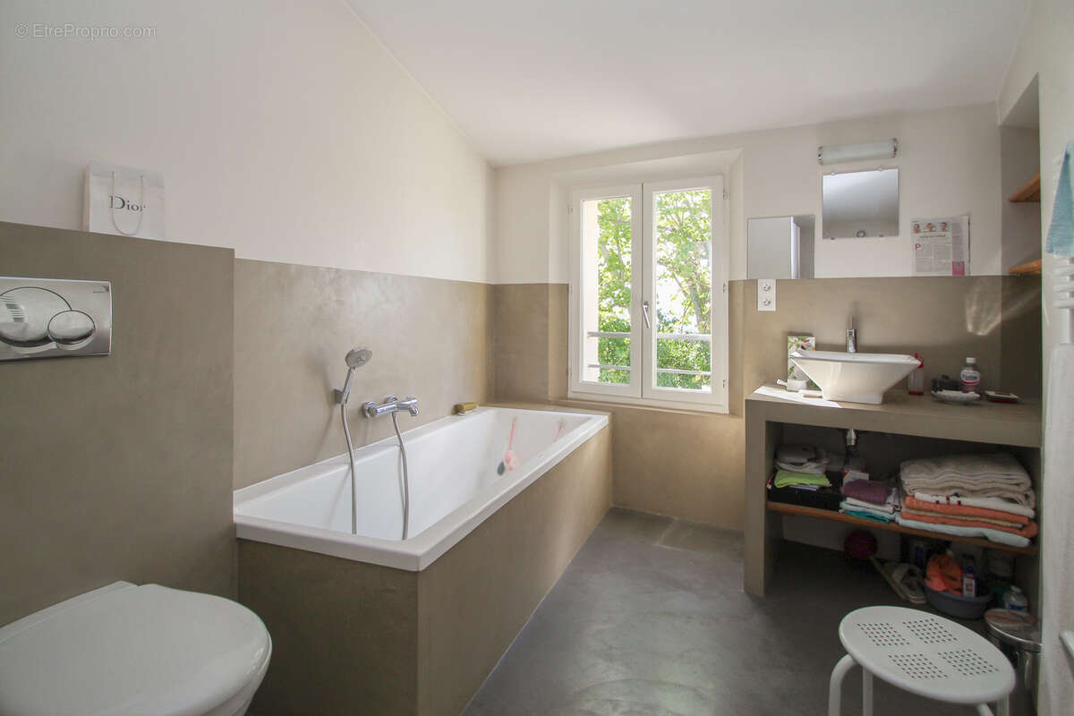 Maison à FAYENCE
