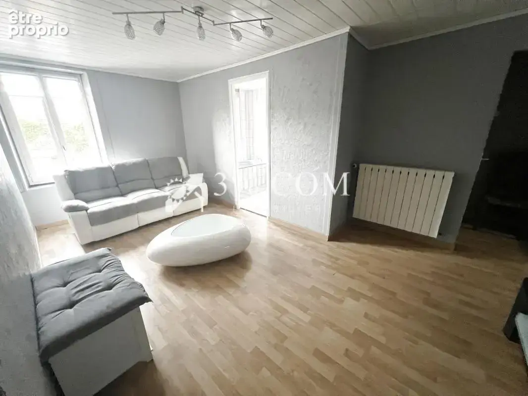 Maison Famialiale Spacieuse avec potentiel locatif 54300 Lun - photo 8
