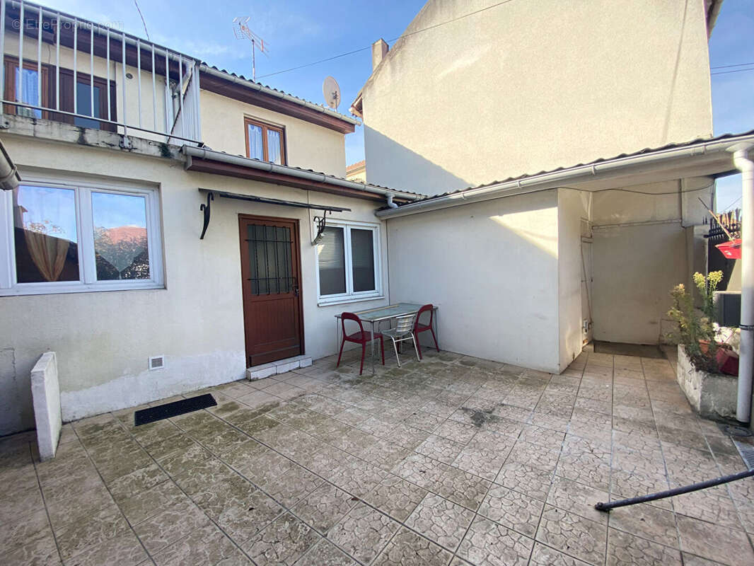 Maison à NOISY-LE-SEC