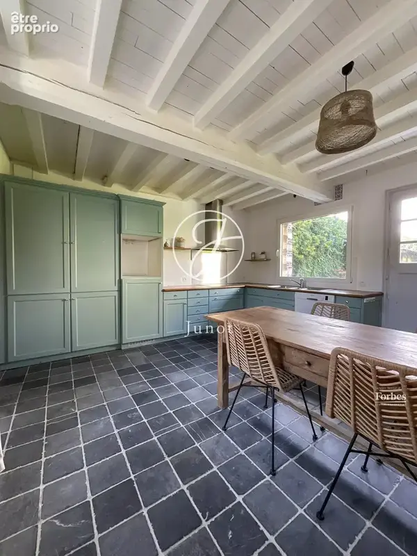 Sailly-lez-Lannoy - Maison - 8 pièces - 147m² – 4 chambres – Jardin - Garage - photo 16