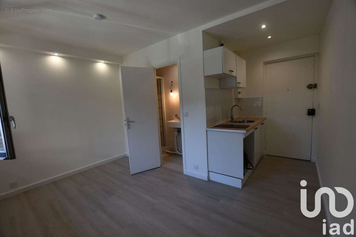 Photo 3 - Appartement à SAINT-MAUR-DES-FOSSES