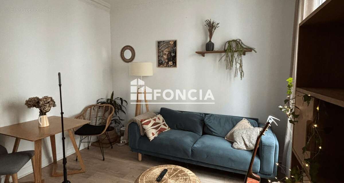 Asnières-sur-Seine – 2 Pièces 29,14 m² – Entièrement Rénové & Immeuble Ravalé - photo 2
