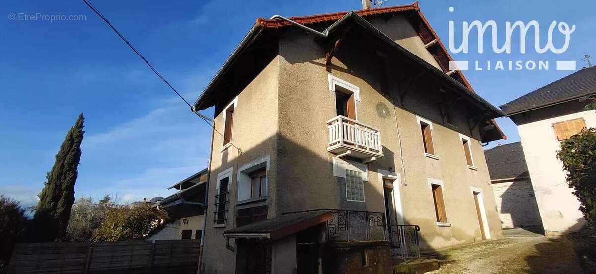 Maison à BRISON-SAINT-INNOCENT