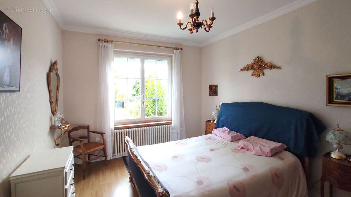 Maison à CHATELLERAULT