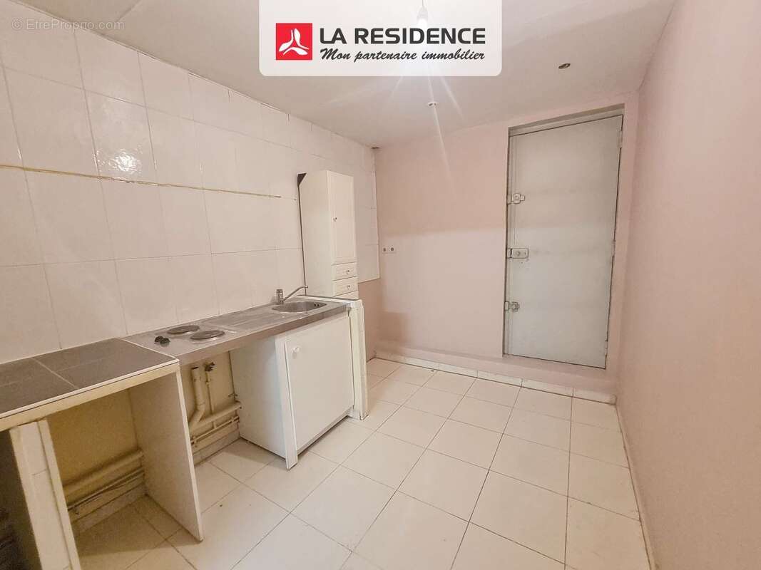 Commerce à ASNIERES-SUR-SEINE