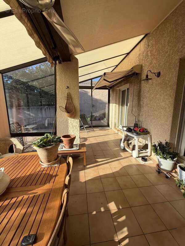 Maison à CHATEAUNEUF-DE-GADAGNE