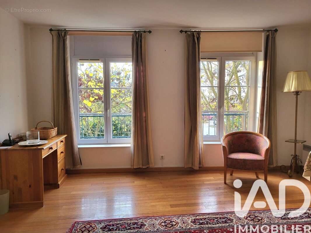 Photo 2 - Appartement à EPINAY-SUR-SEINE