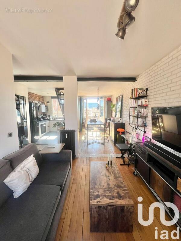 Photo 1 - Appartement à CLICHY