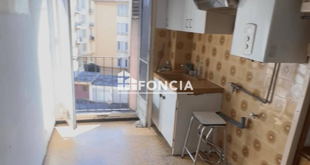 Appartement à MARSEILLE-15E