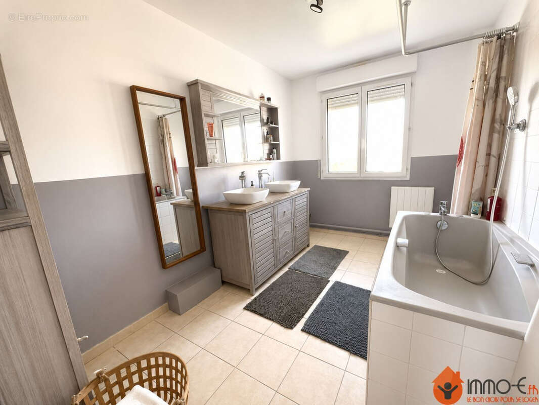 Maison 116 m² à Coulommes  - photo 7