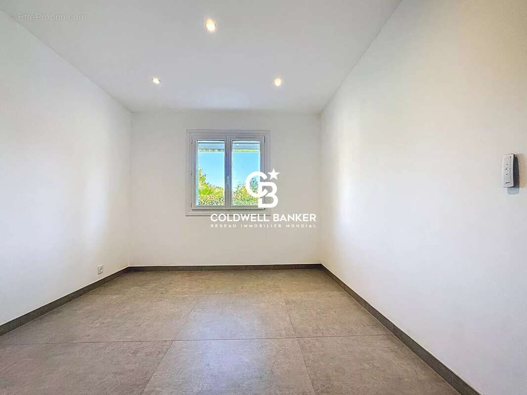 Maison à SAINT-RAPHAEL