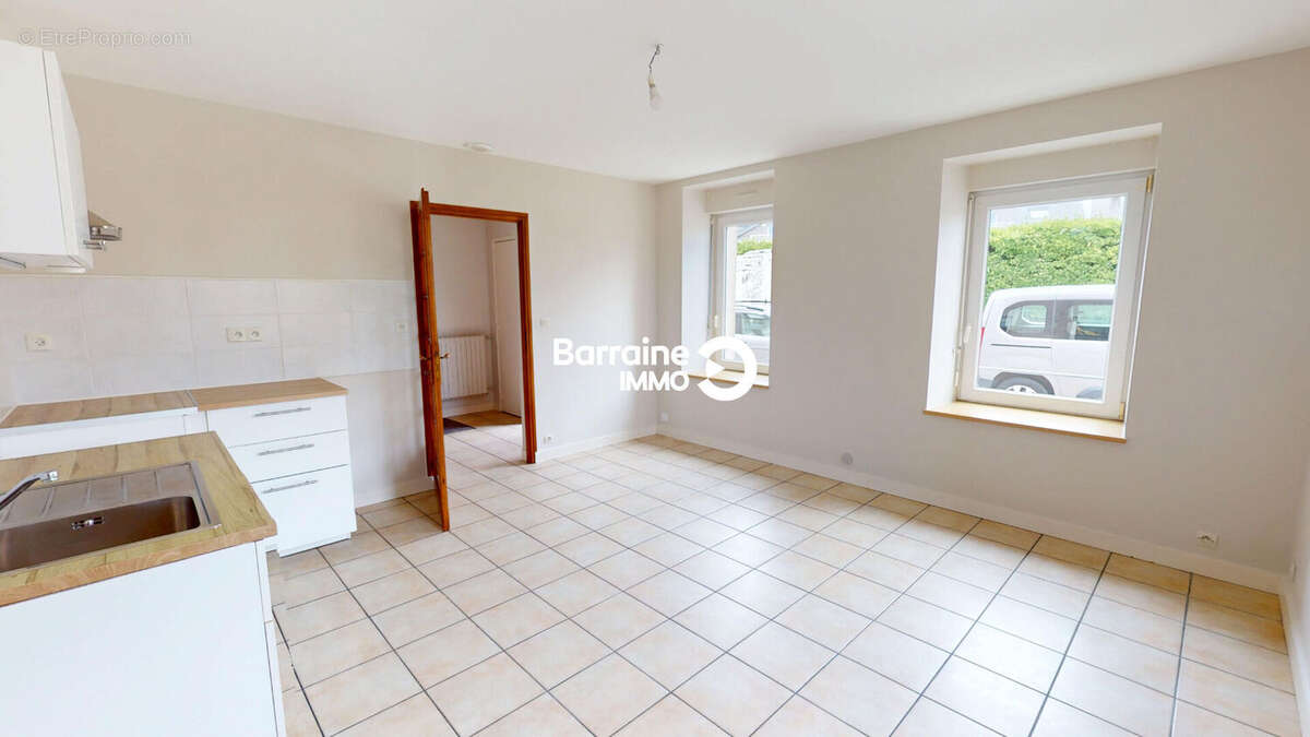 Roscoff  Maison  avec appartement indépendant et beau potentiel d'évolution - photo 14