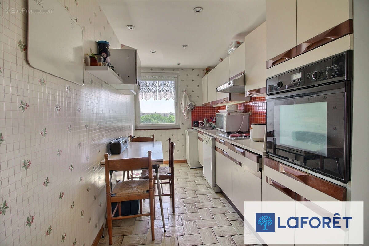 Appartement à RIS-ORANGIS