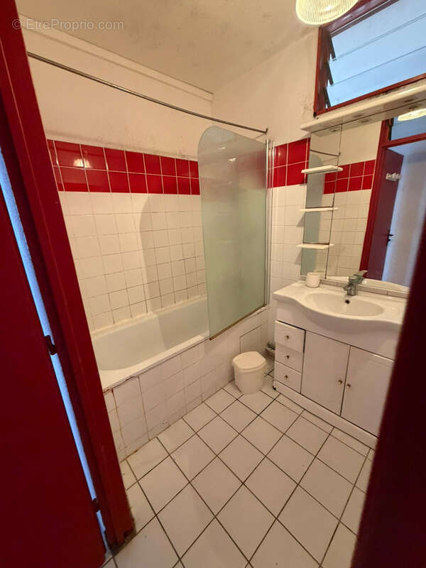 Appartement à vendre 156000 € à Kourou - photo 11