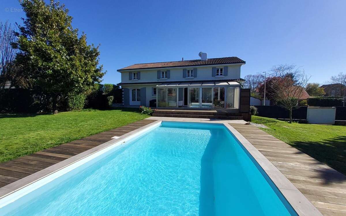 Maison à CHEMILLE
