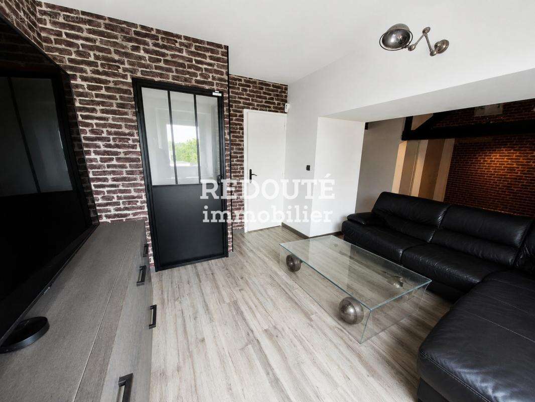 A vendre - fagnieres - immeuble avec bar tabac - t5 et t2 - photo 3