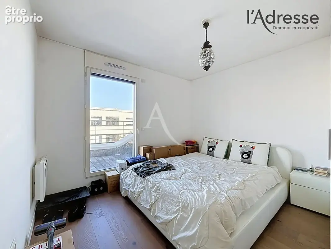 Duplex 113m² Quartier République - Terrasse - Parkings et cave - photo 10