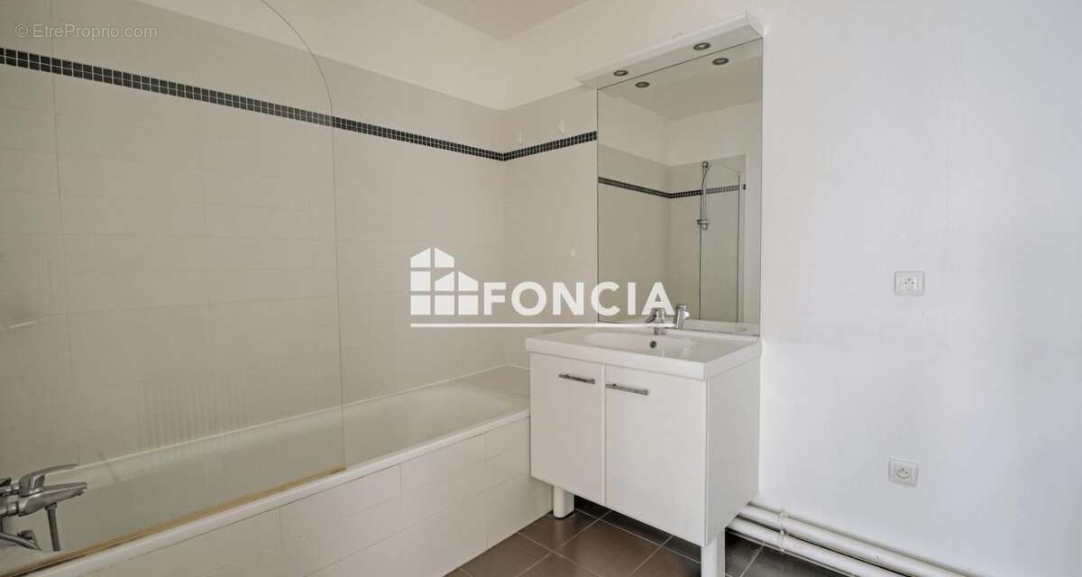 Appartement à VITRY-SUR-SEINE