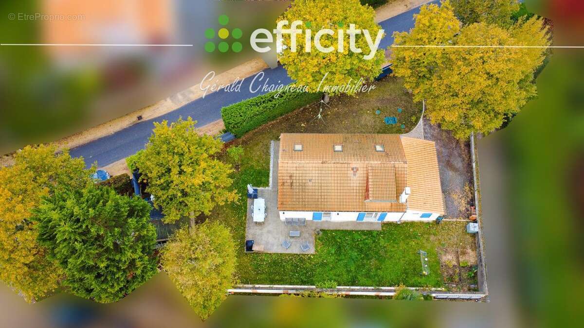 Maison à SAINT-PHILBERT-DE-GRAND-LIEU