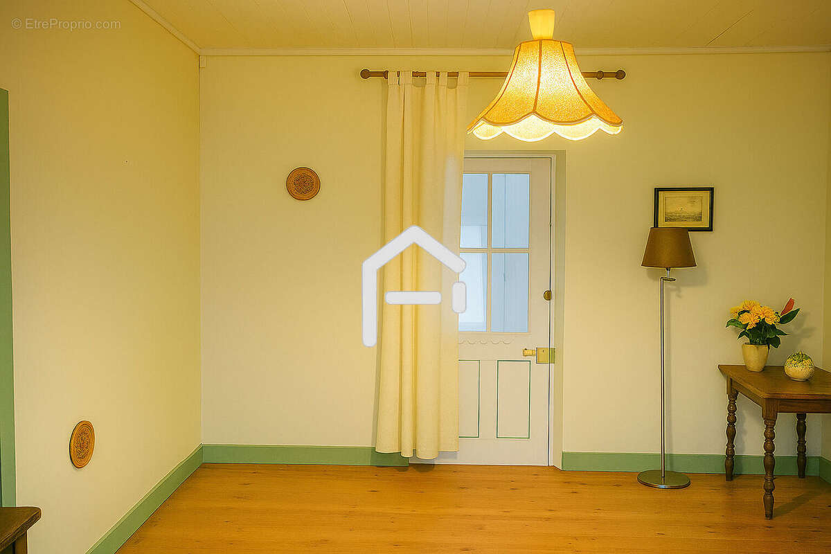 Maison 71 m² à Fouras  - photo 4