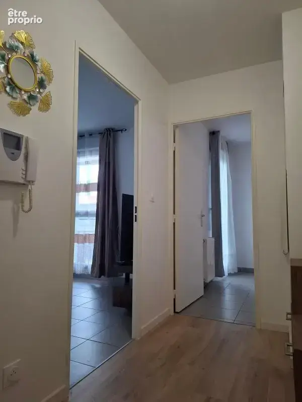 A Vendre St Fons centre T2 48 m² + garage - photo 6