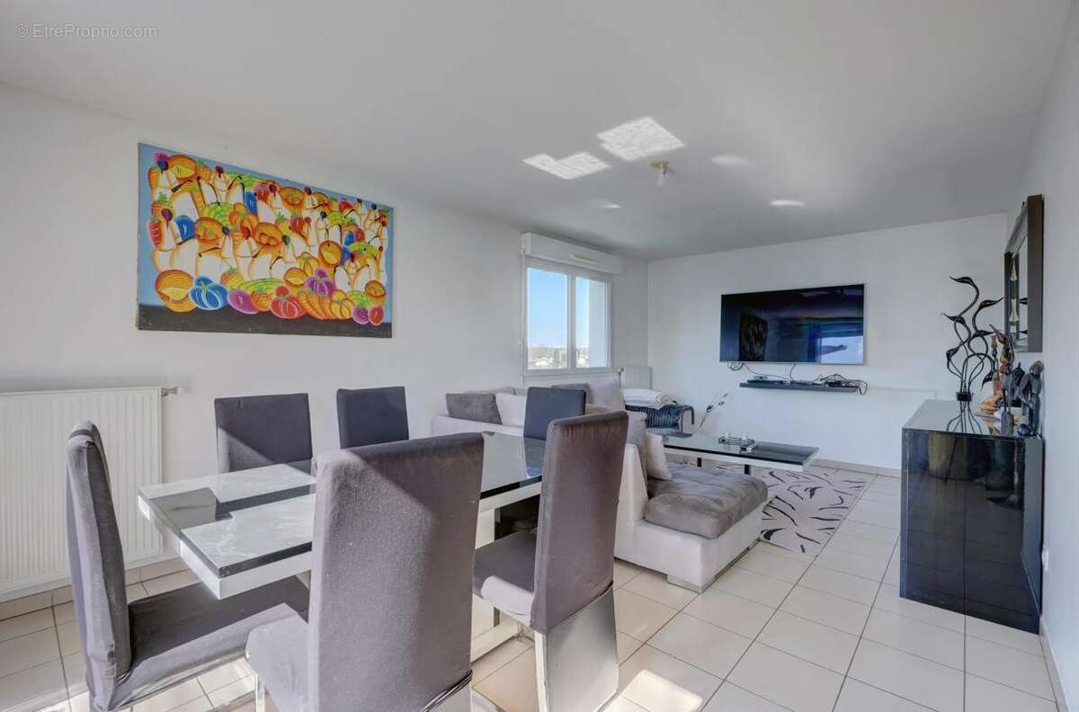 Appartement à BRON
