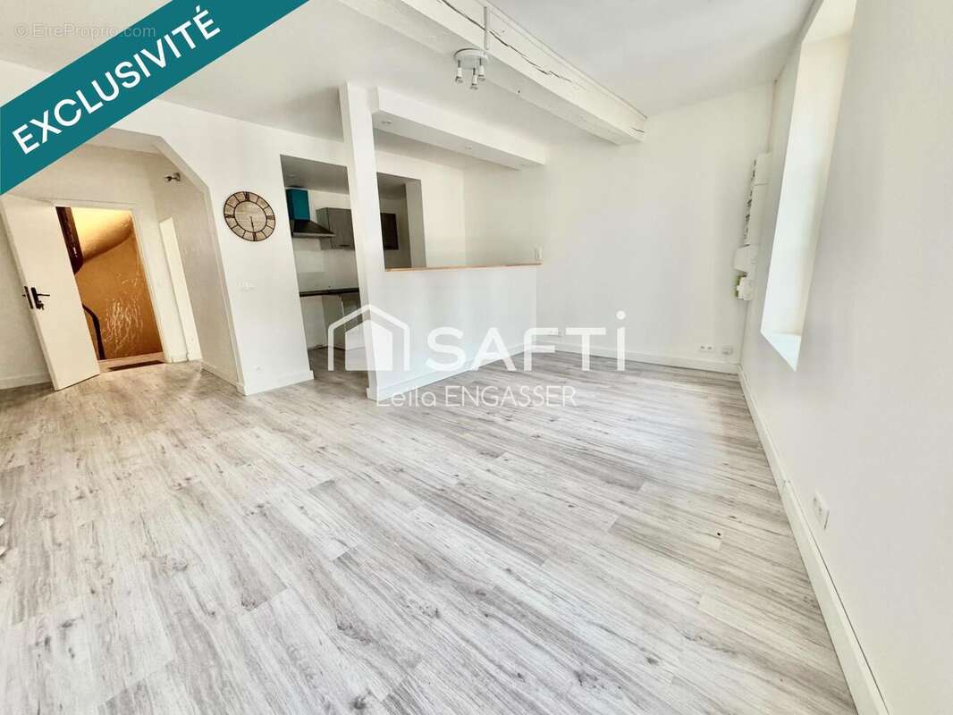 Photo 6 - Commerce à ANET