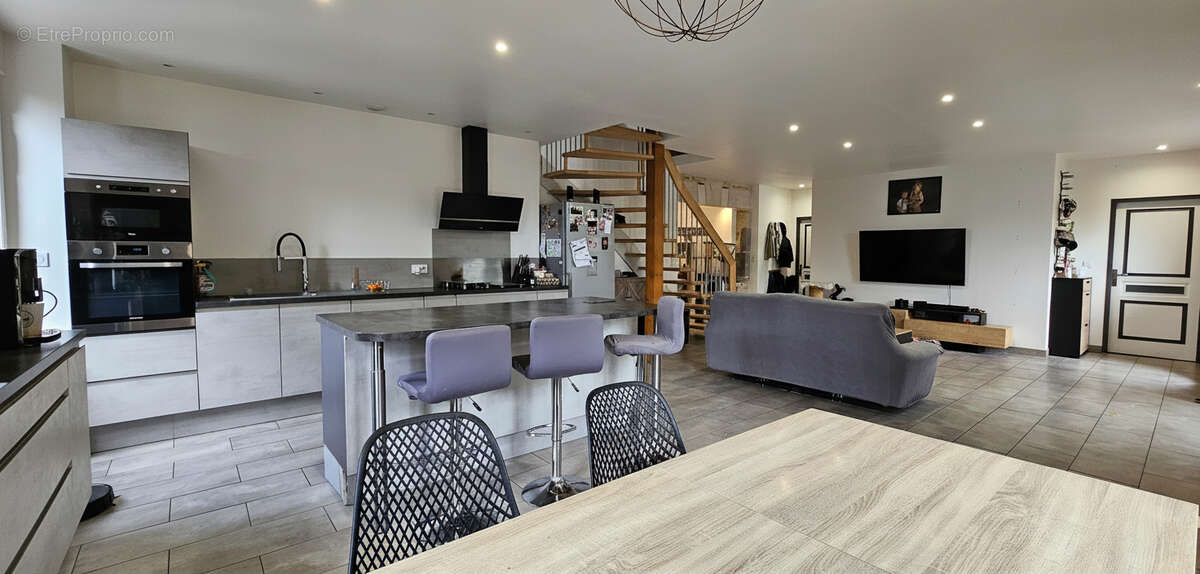 Maison de village de 130m² rénové - photo 10