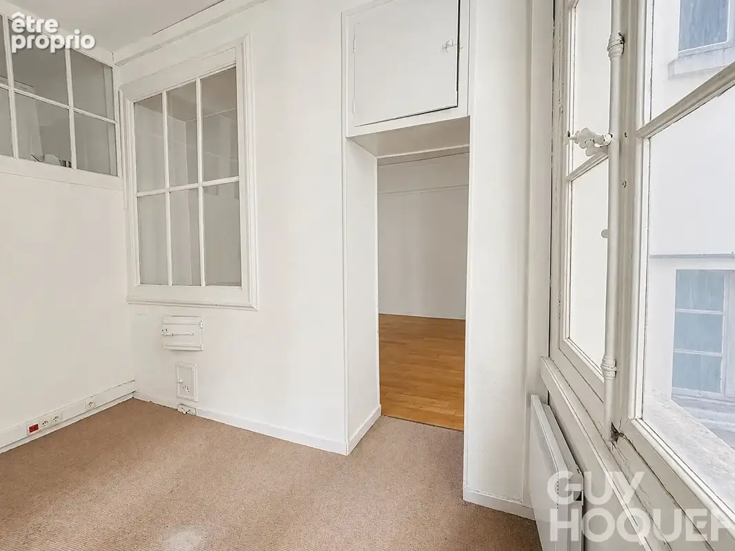 Bureaux Versailles Notre Dame 60 m2 - 2 à 3 pièces - photo 11