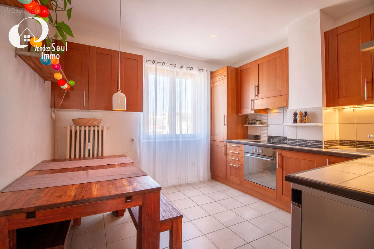 Appartement à AMBILLY